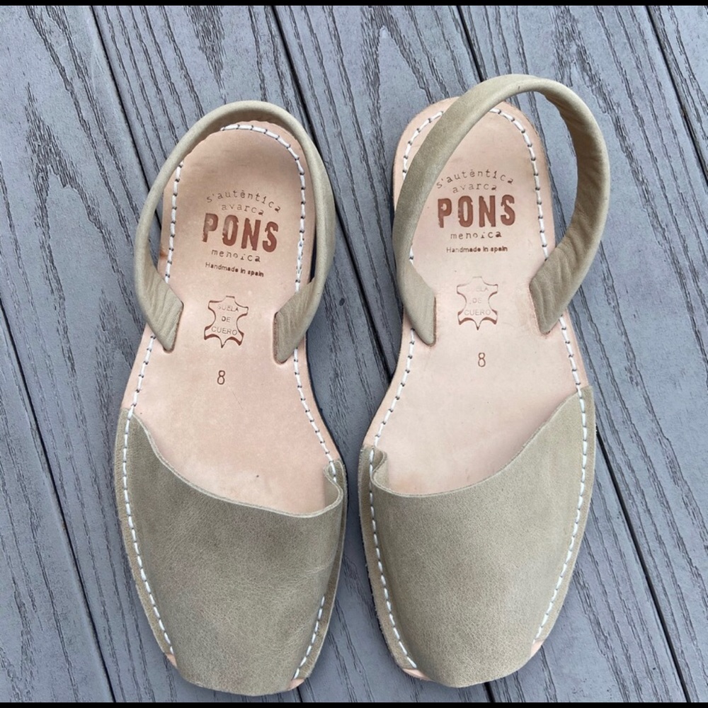 PONS Avarca Classic Sandals Size 8